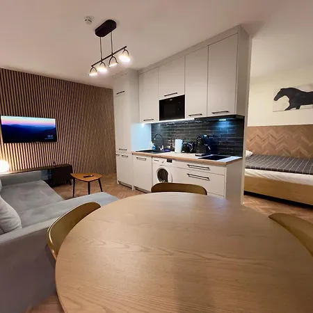 Apartament Dworcowa *